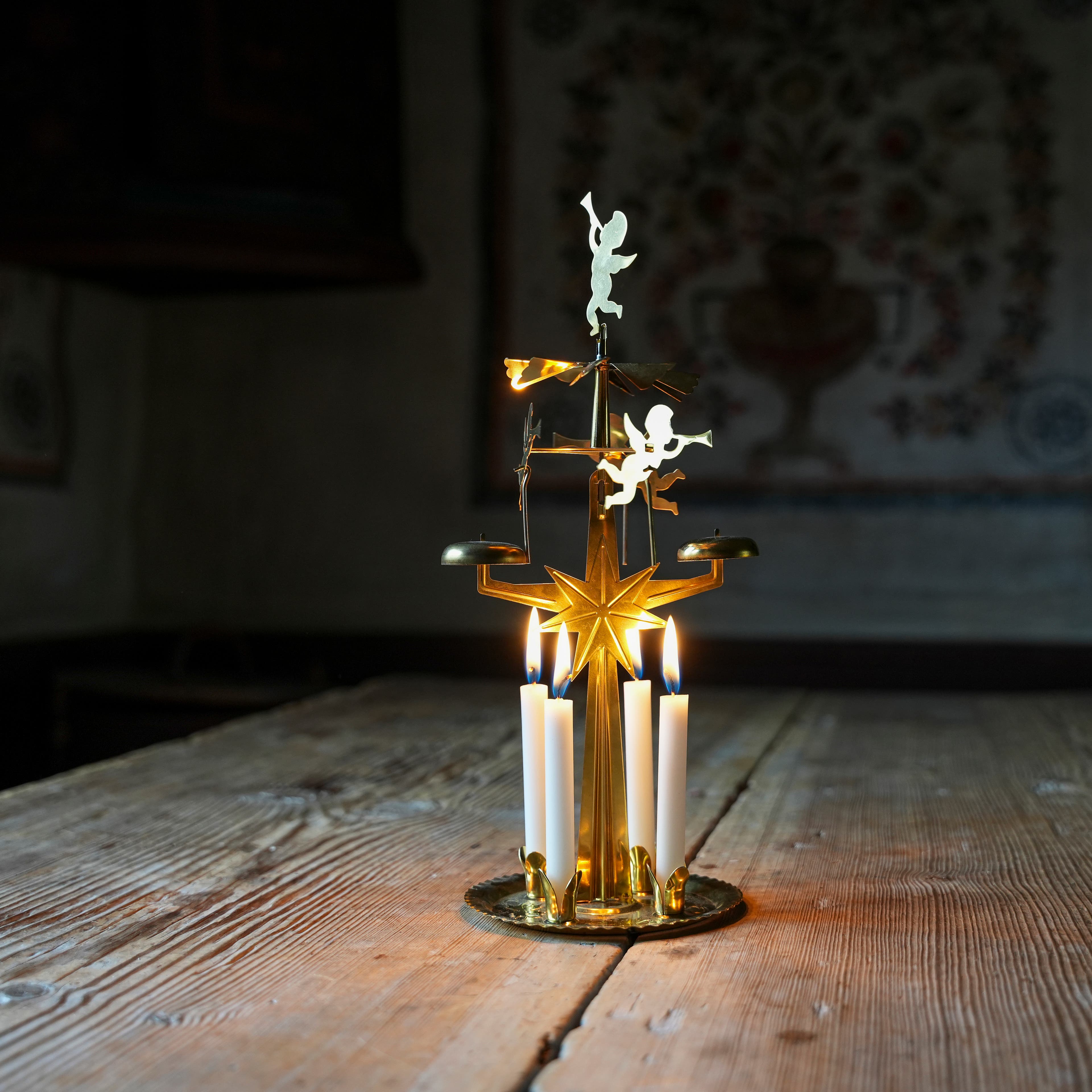 Låt Änglaspelet snurra in julen