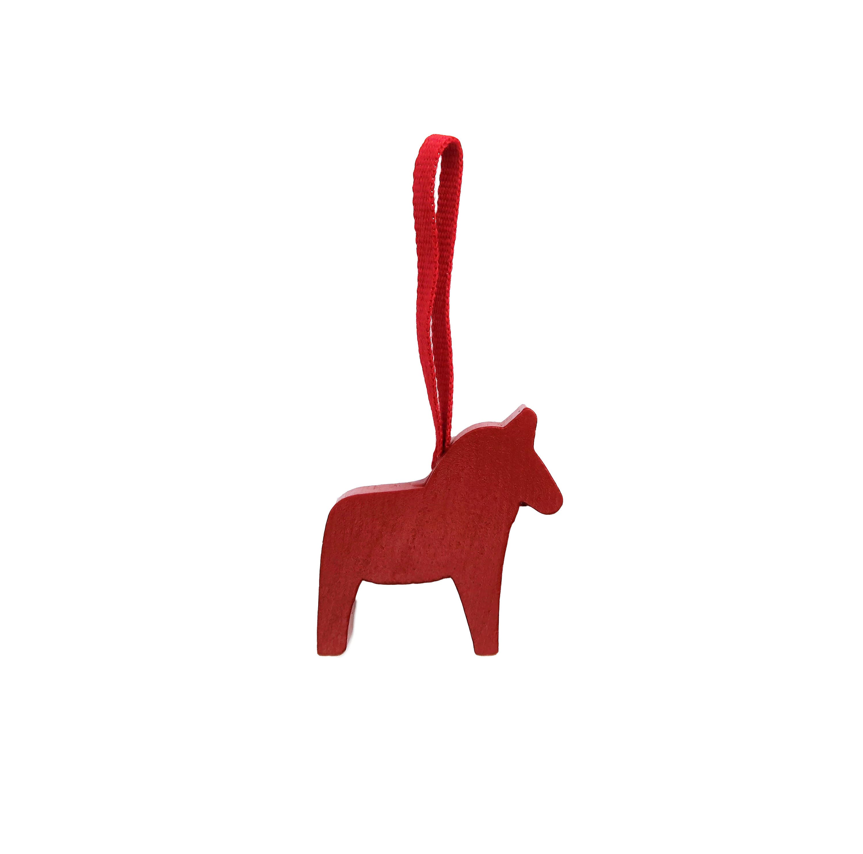 Ornamenthorsered